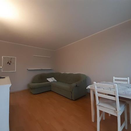 Appartamento Kawalerka Blisko Plazy Gdansk Przymorze Esterno foto